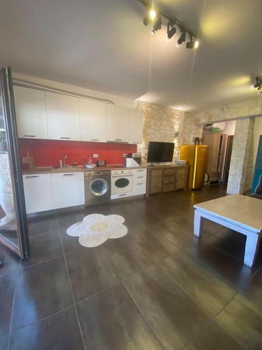 Frenki Apartment By The Sea 希维利 外观 照片